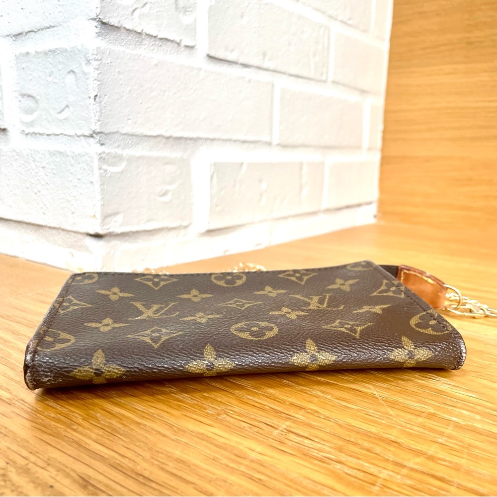 Louis Vuitton Authentic Monogram Petit Bucket Pouch Crossbody - Picture 6 of 11